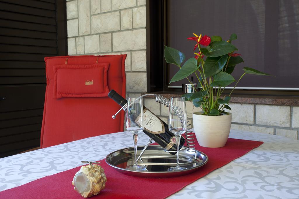 Apartments Daniela Novigrad Istria الغرفة الصورة